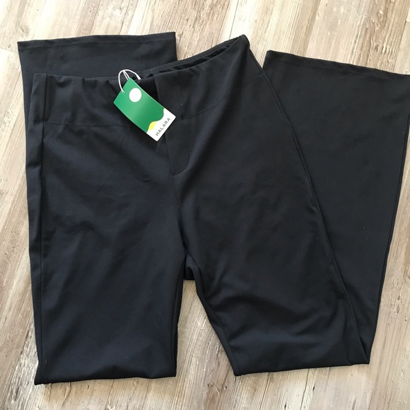 Halara Black Flare Leggings Medium - Picture 1 of 10